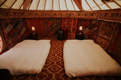 14ft yurt with 2 double floor mattresses
