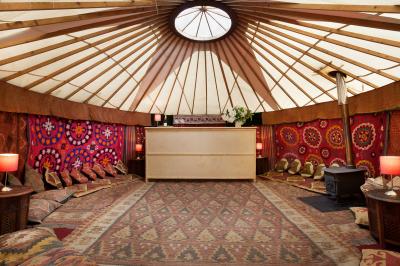 18ft yurt with sumptuous decor and a bar