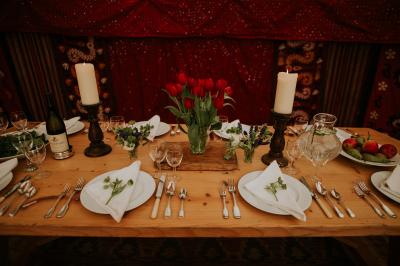 8ft banqueting table detail