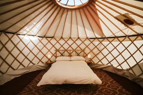 14ft simple yurt with double bed