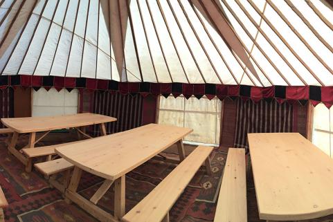 28ft yurt with stunning decor and 4x 8ft banqueting tables